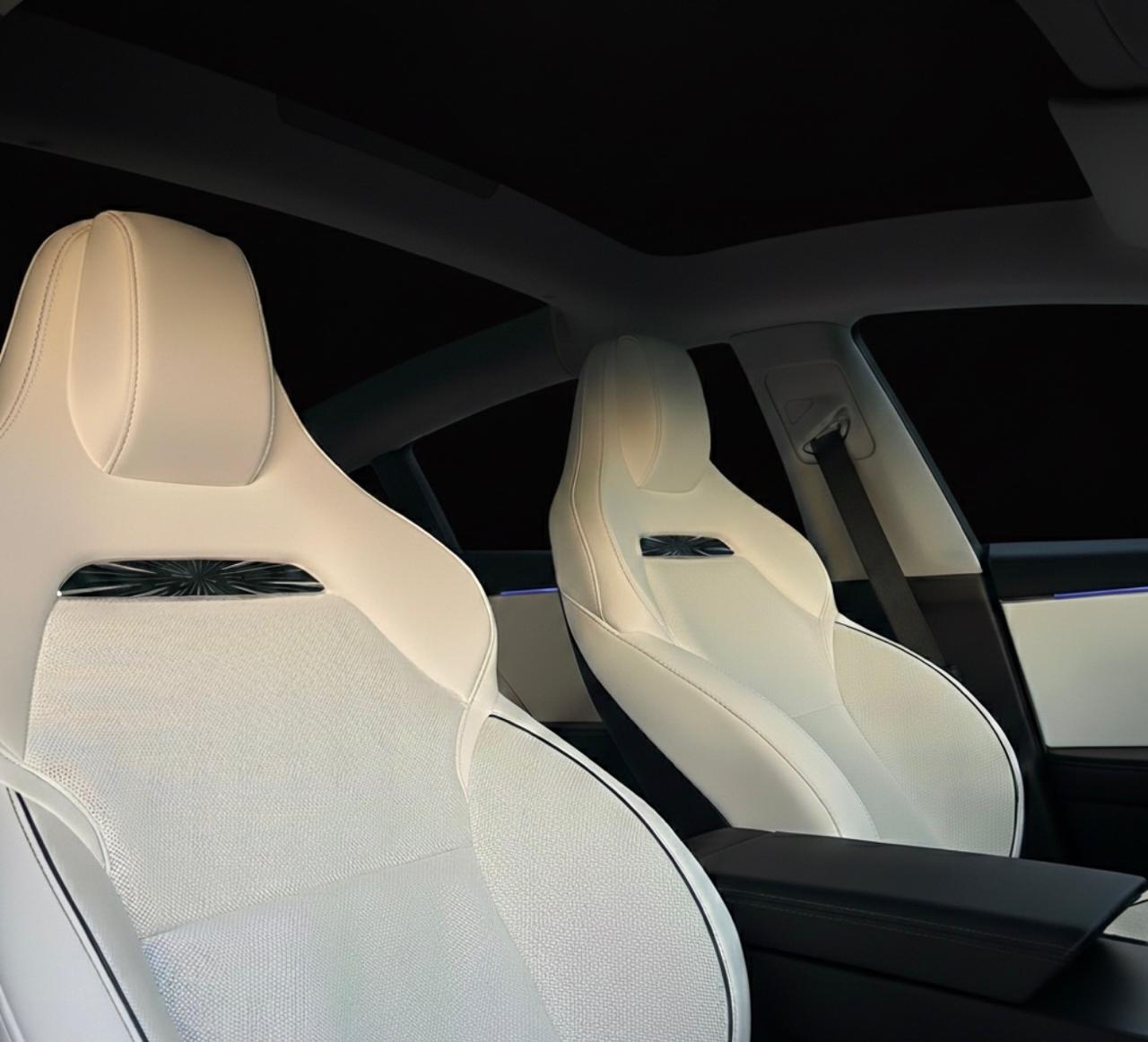 
								Tesla Model 3 Performance AWD 2024 full									