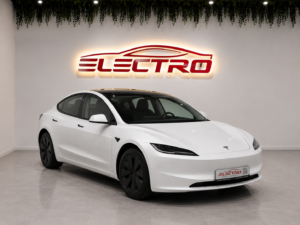 Tesla Model 3 Stander Range Plus 2025