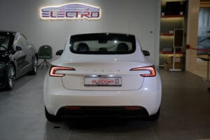 Tesla Model 3 2024 Standard Range Plus