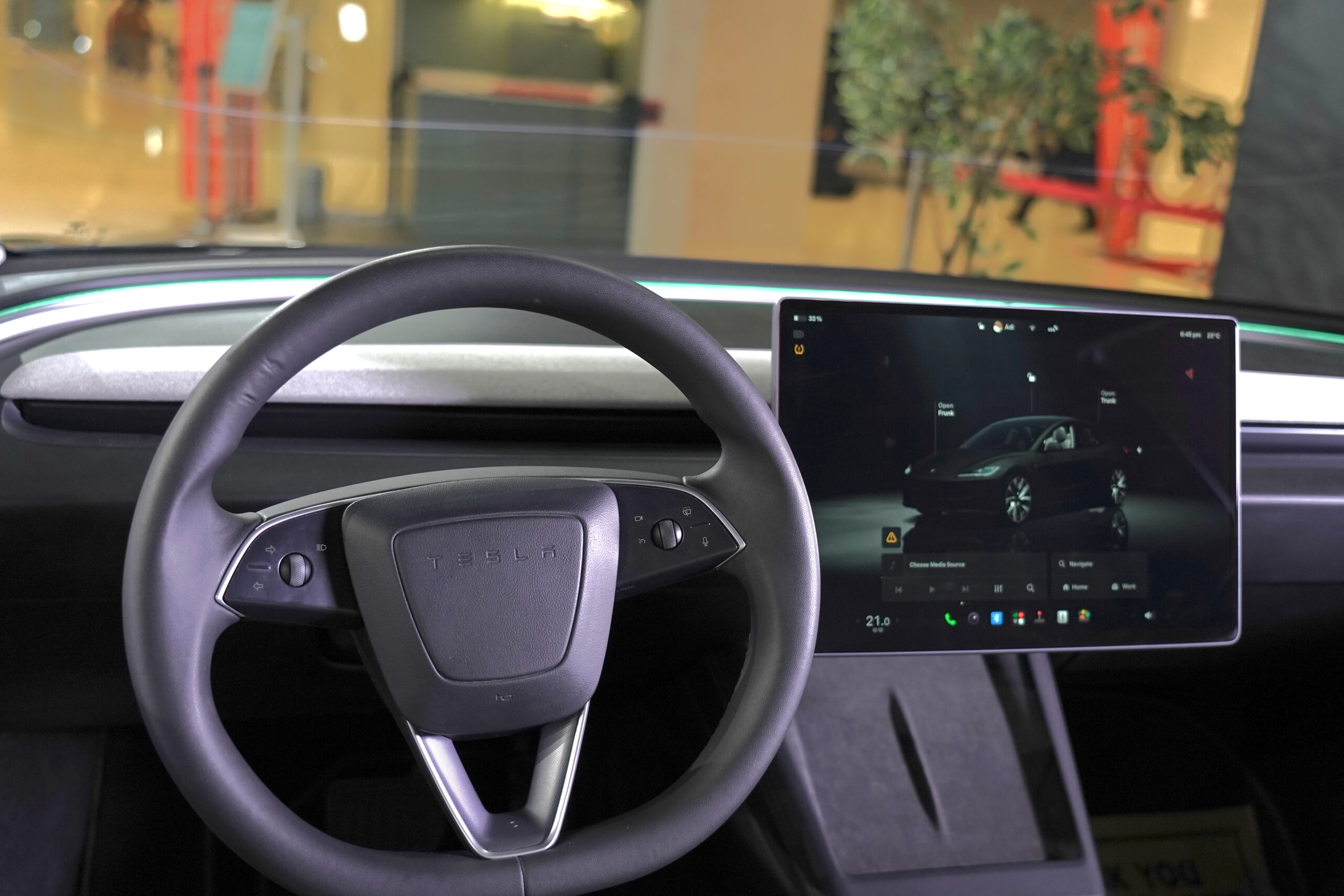 
								Tesla Model 3 Long Range AWD 2025 full									