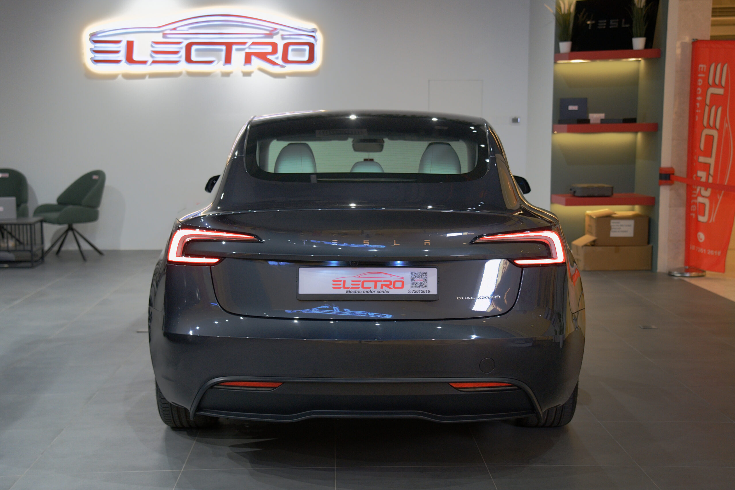 
								Tesla Model 3 Long Range AWD 2025 full									