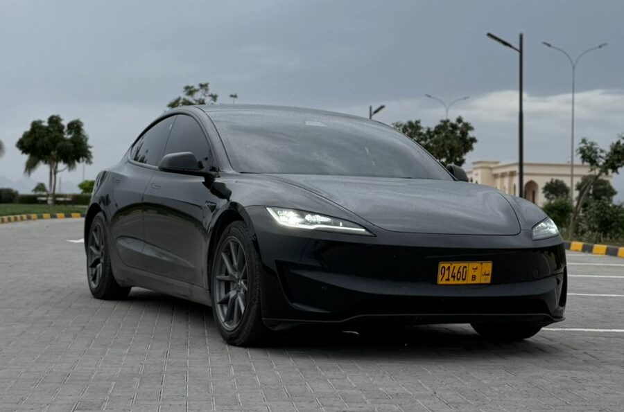 
								Tesla Model 3 Standard Range Plus 2021 full									