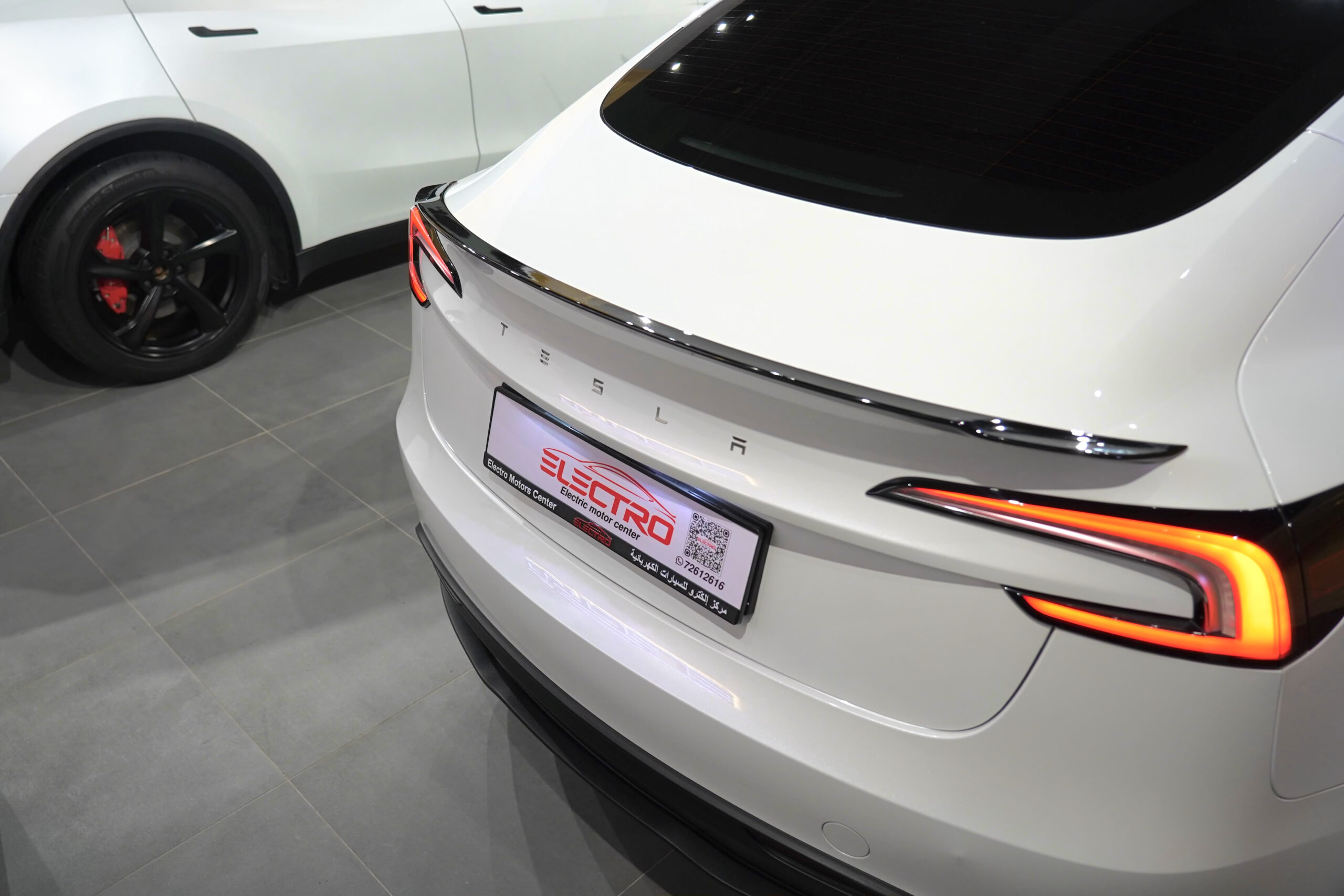 
								Tesla Model 3 Standard Range Plus RWD 2025 full									