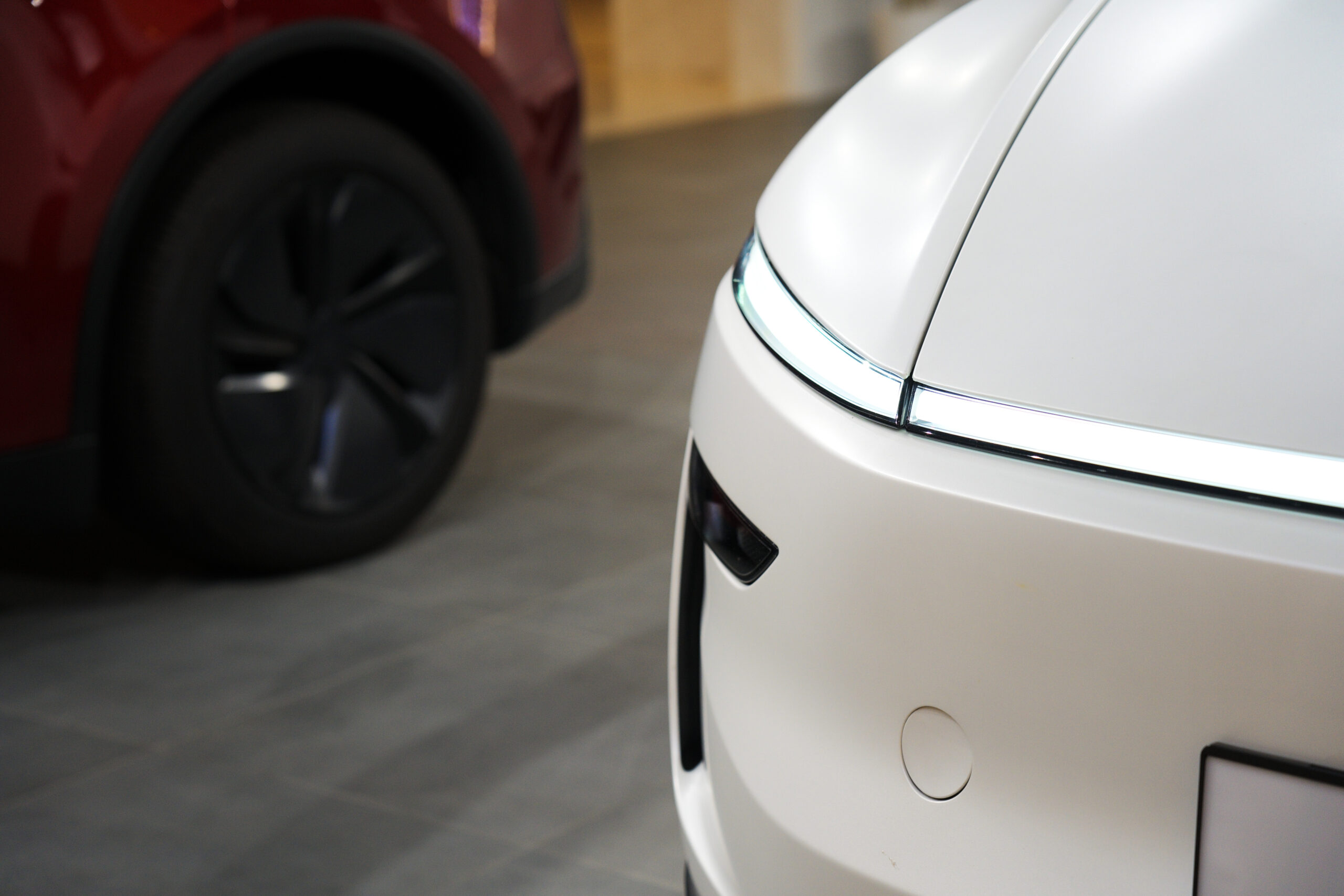 
								Tesla Model Y Long Range AWD 2025 GCC full									