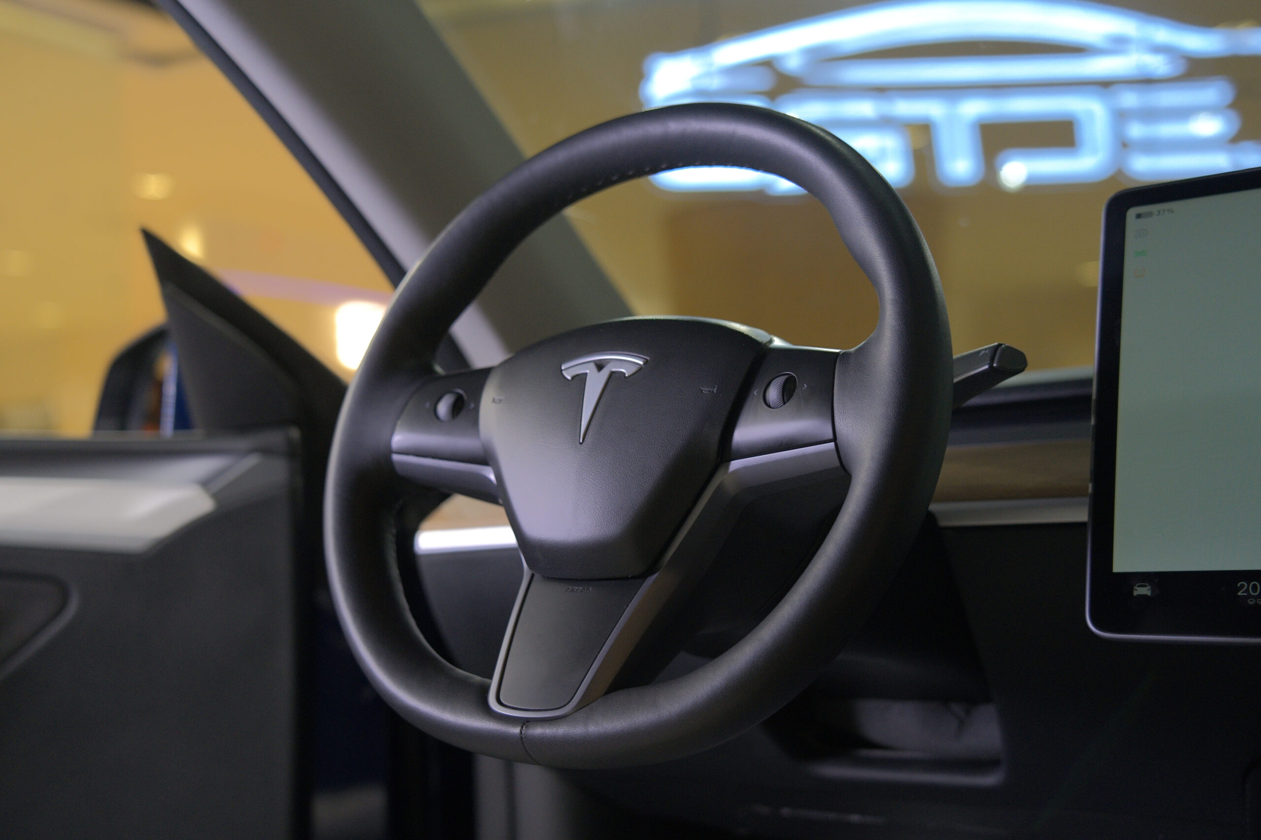 
								Tesla Model Y Long Range 2022 full									