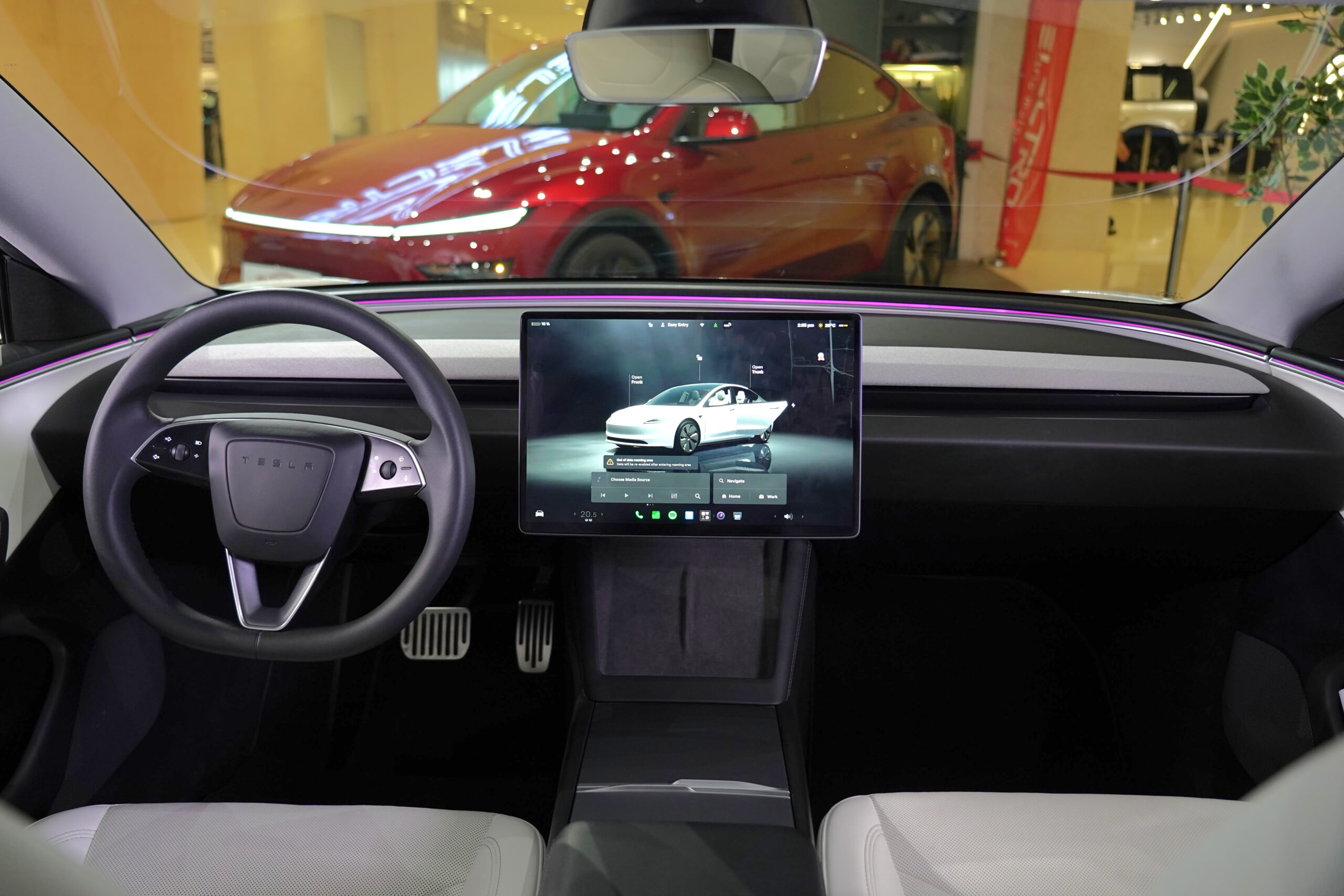 
								Tesla Model 3 Standard Range Plus RWD 2025 full									